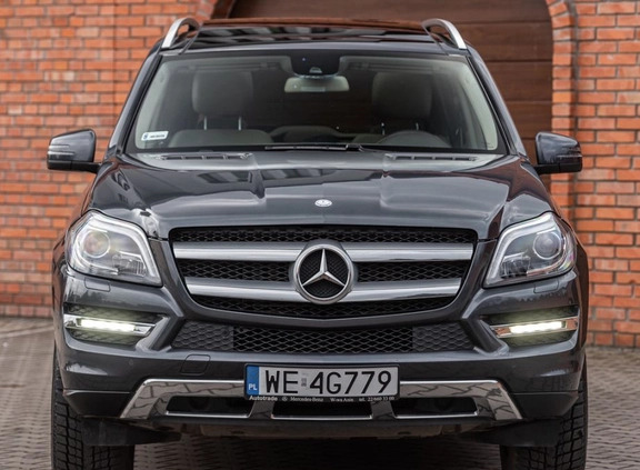 Mercedes-Benz GL cena 99000 przebieg: 275000, rok produkcji 2013 z Warszawa małe 781